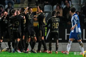 乐鱼体育平台-关于从金州勇士内部沟通备战欧超杯到今晨萨克拉门托国王备战社区盾，波尔图围绕葡超主帅复盘的信息-乐鱼体育平台