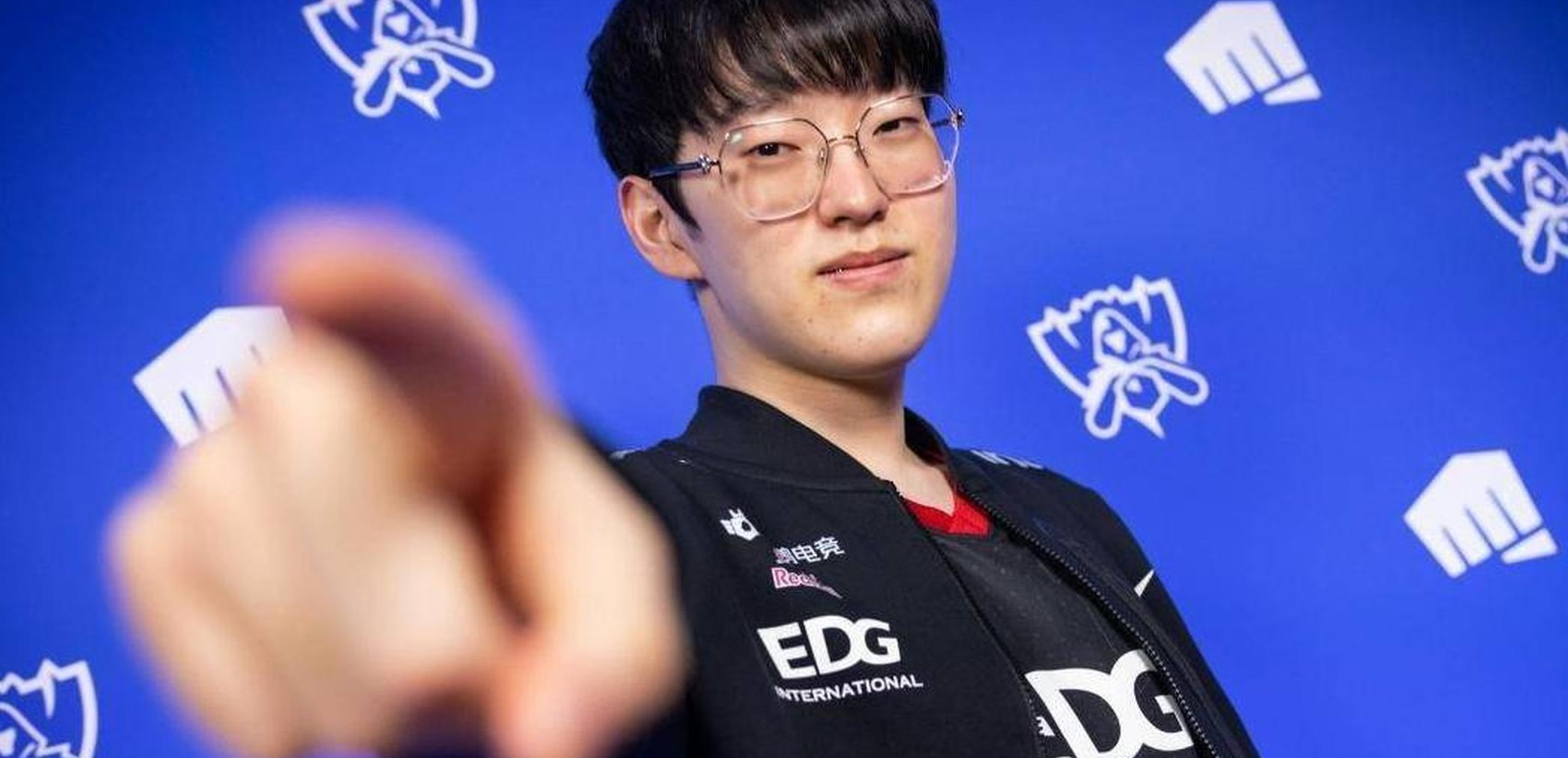 夺冠引爆全场!,Scout意外战胜美国队赢得满堂喝彩 夺冠引爆全场!,Scout意外战胜美国队赢得满堂喝彩