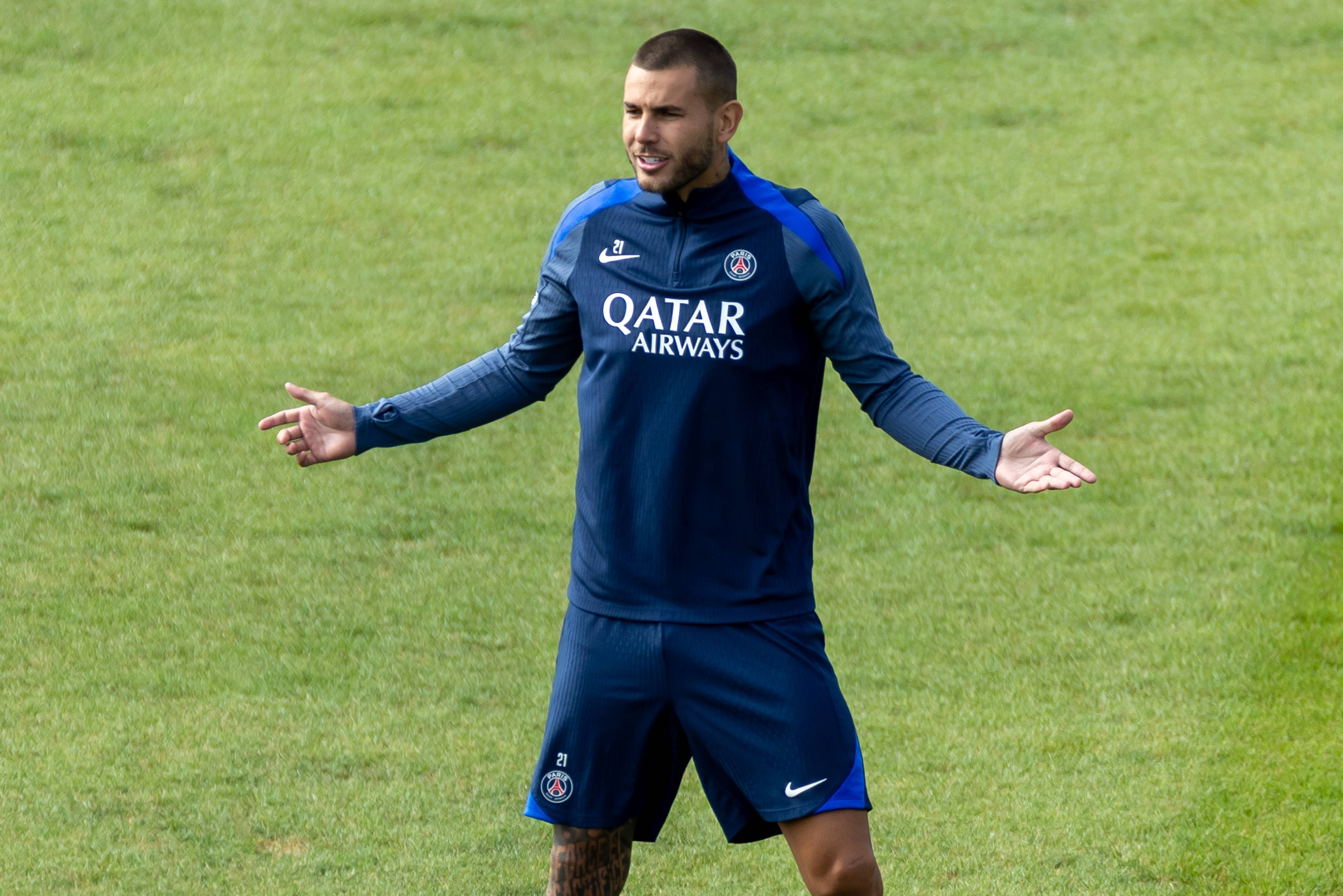 赛前巴黎圣日耳曼备战欧联；完成体检细节曝光；信心回归；资深球员宣示担当