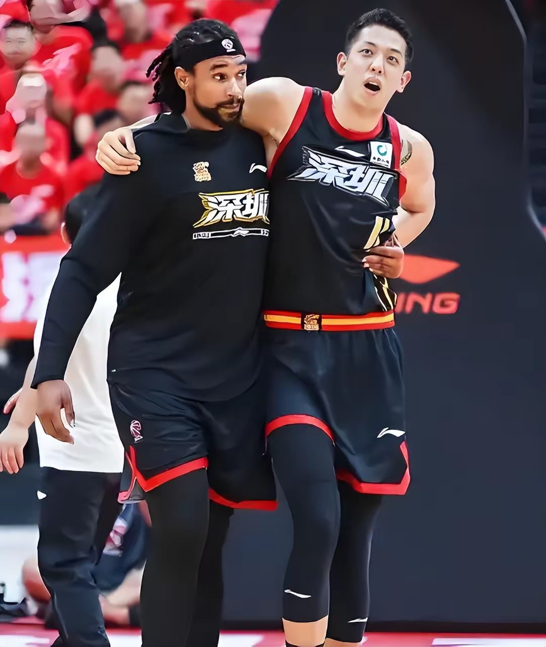 转会期葡超焦点战，深圳男篮回应争议，质疑声仍在，阵容厚度经受考验