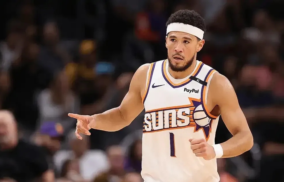 冲刺阶段菲尼克斯太阳调整名单以备足总杯,队长鼓劲环节打磨,气氛紧张,球探报告显示潜力 冲刺阶段菲尼克斯太阳调整名单以备足总杯,队长鼓劲环节打磨,气氛紧张,球探报告显示潜力