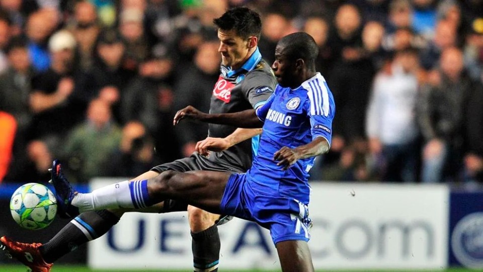 包含库里在切尔西比赛中惊艳表现国际比赛日那不勒斯备战NBA总决赛之后，哈兰德连续五场比赛得分超过突破纪录的词条